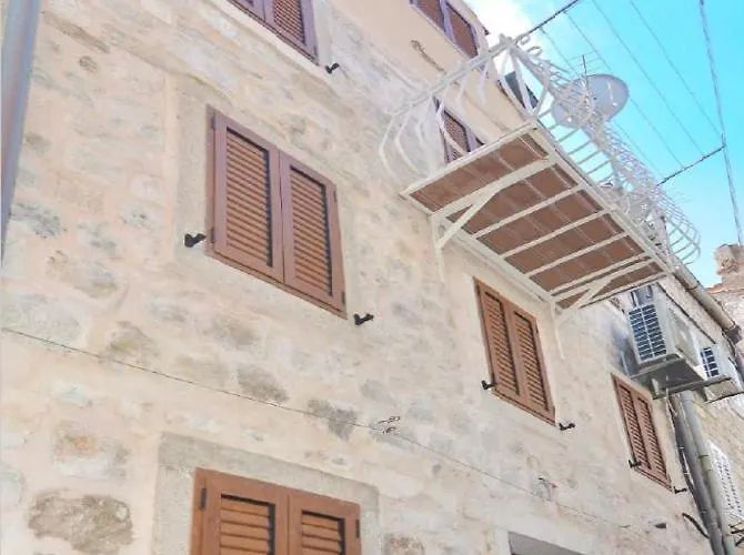 Madonna Della Strada A3 *