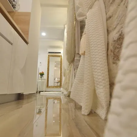 Madonna Della Strada A3 *