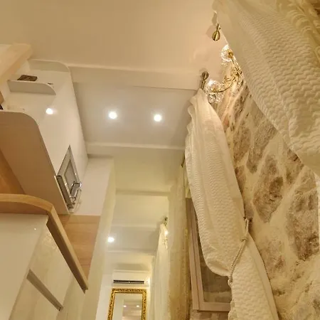 Madonna Della Strada A3