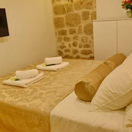 Madonna Della Strada A3 * Dubrovnik